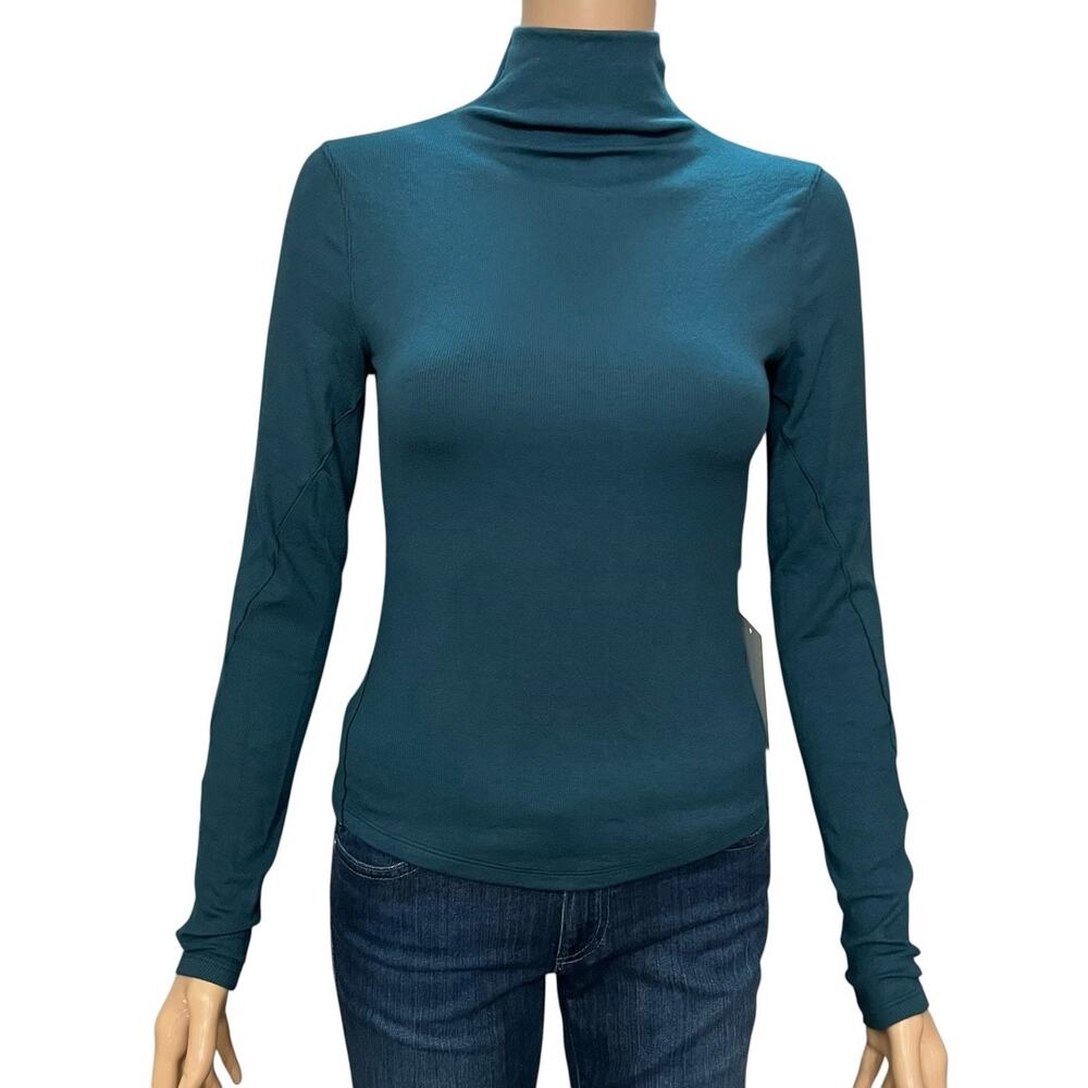 Lululemon Hold Tight Long Sleeve Turtleneck Top Size 4 Teal Blue Ribbed Knit